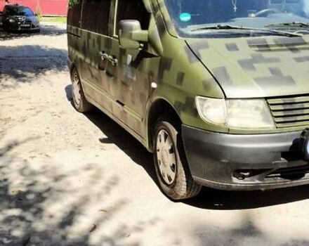 Серый Мерседес Вито, объемом двигателя 2.15 л и пробегом 300 тыс. км за 3800 $, фото 1 на Automoto.ua