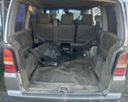 Серый Мерседес Вито, объемом двигателя 2.2 л и пробегом 500 тыс. км за 3000 $, фото 6 на Automoto.ua