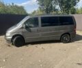 Серый Мерседес Вито, объемом двигателя 2.2 л и пробегом 500 тыс. км за 3000 $, фото 1 на Automoto.ua