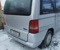 Серый Мерседес Вито, объемом двигателя 2.15 л и пробегом 300 тыс. км за 4900 $, фото 4 на Automoto.ua