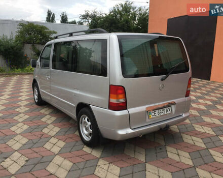 Серый Мерседес Вито, объемом двигателя 2.15 л и пробегом 300 тыс. км за 4874 $, фото 7 на Automoto.ua