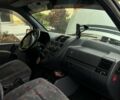 Серый Мерседес Вито, объемом двигателя 2.2 л и пробегом 400 тыс. км за 6000 $, фото 5 на Automoto.ua