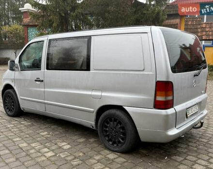 Сірий Мерседес Віто, об'ємом двигуна 2.15 л та пробігом 280 тис. км за 4700 $, фото 5 на Automoto.ua