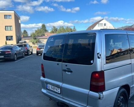 Серый Мерседес Вито, объемом двигателя 2.1 л и пробегом 520 тыс. км за 4800 $, фото 3 на Automoto.ua