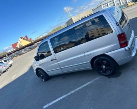 Серый Мерседес Вито, объемом двигателя 2.1 л и пробегом 520 тыс. км за 4800 $, фото 7 на Automoto.ua