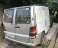 Серый Мерседес Вито, объемом двигателя 2.2 л и пробегом 500 тыс. км за 2000 $, фото 3 на Automoto.ua
