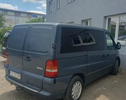 Серый Мерседес Вито, объемом двигателя 2.2 л и пробегом 450 тыс. км за 5500 $, фото 5 на Automoto.ua