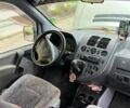Серый Мерседес Вито, объемом двигателя 2.2 л и пробегом 400 тыс. км за 6000 $, фото 6 на Automoto.ua