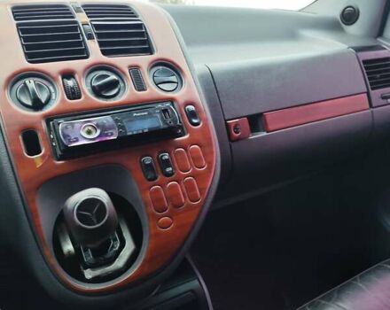 Серый Мерседес Вито, объемом двигателя 2.15 л и пробегом 393 тыс. км за 2950 $, фото 10 на Automoto.ua