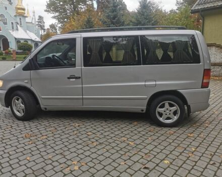 Серый Мерседес Вито, объемом двигателя 2.1 л и пробегом 410 тыс. км за 4500 $, фото 1 на Automoto.ua