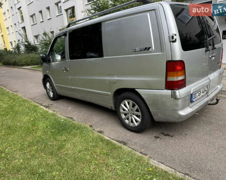 Серый Мерседес Вито, объемом двигателя 2.2 л и пробегом 346 тыс. км за 4100 $, фото 10 на Automoto.ua