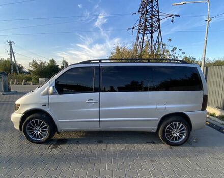 Серый Мерседес Вито, объемом двигателя 2.15 л и пробегом 432 тыс. км за 7000 $, фото 24 на Automoto.ua