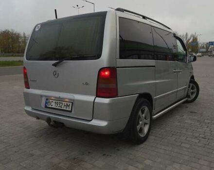 Сірий Мерседес Віто, об'ємом двигуна 2.2 л та пробігом 400 тис. км за 6499 $, фото 2 на Automoto.ua
