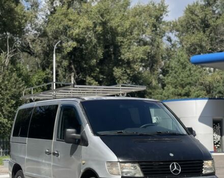 Серый Мерседес Вито, объемом двигателя 2.1 л и пробегом 300 тыс. км за 2499 $, фото 2 на Automoto.ua