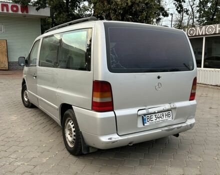 Серый Мерседес Вито, объемом двигателя 2.1 л и пробегом 320 тыс. км за 4500 $, фото 4 на Automoto.ua