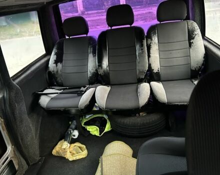 Серый Мерседес Вито, объемом двигателя 2.1 л и пробегом 320 тыс. км за 4500 $, фото 7 на Automoto.ua