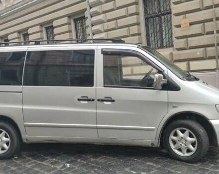 Серый Мерседес Вито, объемом двигателя 2.2 л и пробегом 390 тыс. км за 5700 $, фото 4 на Automoto.ua