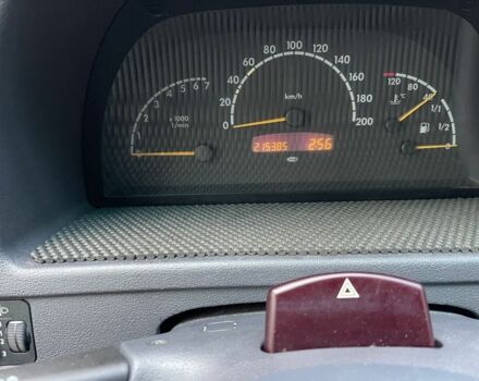 Сірий Мерседес Віто, об'ємом двигуна 2.1 л та пробігом 200 тис. км за 4500 $, фото 13 на Automoto.ua