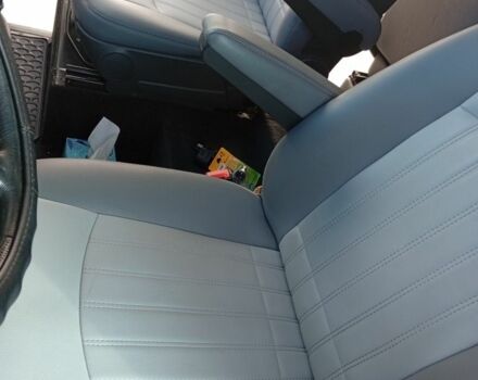 Серый Мерседес Вито, объемом двигателя 2.1 л и пробегом 192 тыс. км за 7800 $, фото 5 на Automoto.ua