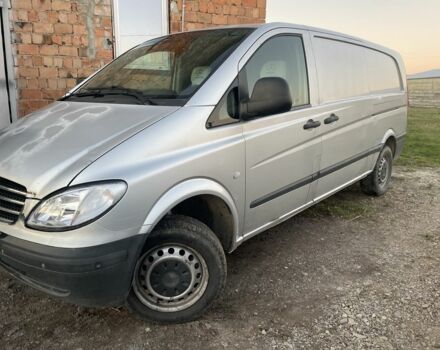 Серый Мерседес Вито, объемом двигателя 2.1 л и пробегом 600 тыс. км за 4000 $, фото 2 на Automoto.ua