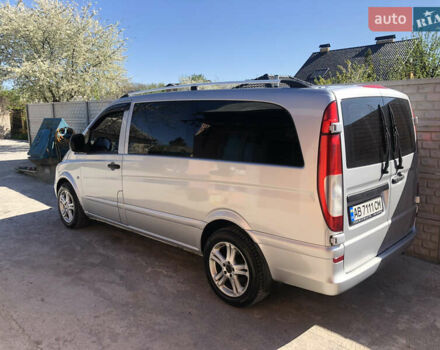 Серый Мерседес Вито, объемом двигателя 2.15 л и пробегом 445 тыс. км за 8500 $, фото 4 на Automoto.ua