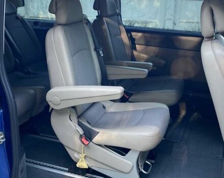 Серый Мерседес Вито, объемом двигателя 2.15 л и пробегом 300 тыс. км за 11999 $, фото 29 на Automoto.ua