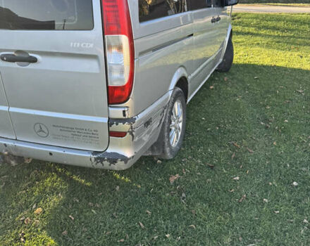 Серый Мерседес Вито, объемом двигателя 2.15 л и пробегом 413 тыс. км за 7000 $, фото 3 на Automoto.ua