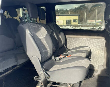 Серый Мерседес Вито, объемом двигателя 2.15 л и пробегом 350 тыс. км за 6300 $, фото 20 на Automoto.ua