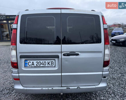 Серый Мерседес Вито, объемом двигателя 2.15 л и пробегом 580 тыс. км за 9550 $, фото 4 на Automoto.ua