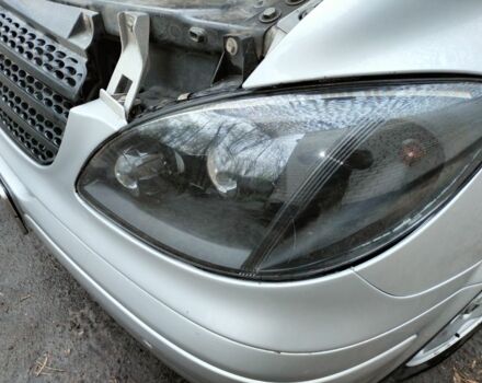 Серый Мерседес Вито, объемом двигателя 2.1 л и пробегом 380 тыс. км за 8700 $, фото 7 на Automoto.ua