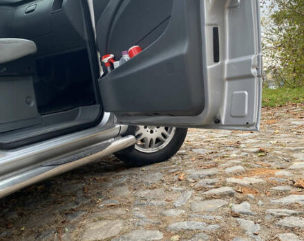 Сірий Мерседес Віто, об'ємом двигуна 2.15 л та пробігом 400 тис. км за 10300 $, фото 9 на Automoto.ua