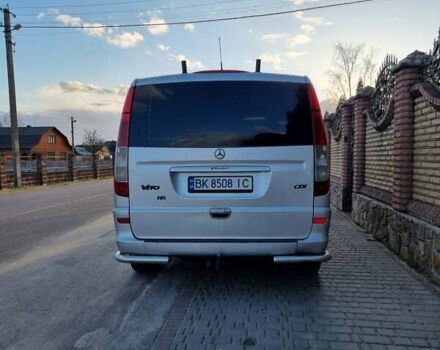 Серый Мерседес Вито, объемом двигателя 2.15 л и пробегом 500 тыс. км за 8800 $, фото 6 на Automoto.ua