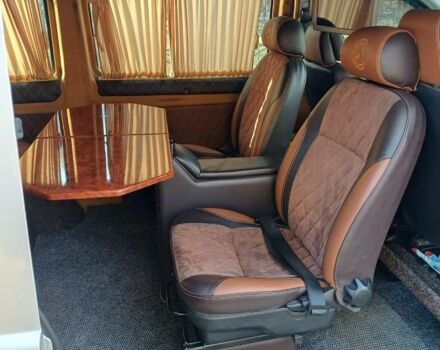 Сірий Мерседес Віто, об'ємом двигуна 2.1 л та пробігом 493 тис. км за 10200 $, фото 6 на Automoto.ua