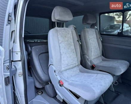 Серый Мерседес Вито, объемом двигателя 2.15 л и пробегом 504 тыс. км за 10200 $, фото 15 на Automoto.ua