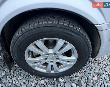 Серый Мерседес Вито, объемом двигателя 2.15 л и пробегом 580 тыс. км за 9550 $, фото 15 на Automoto.ua