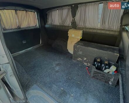 Серый Мерседес Вито, объемом двигателя 2.2 л и пробегом 455 тыс. км за 6800 $, фото 12 на Automoto.ua