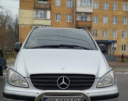 Серый Мерседес Вито, объемом двигателя 2.2 л и пробегом 310 тыс. км за 8700 $, фото 5 на Automoto.ua