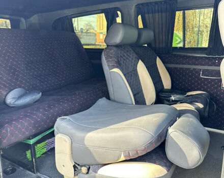 Серый Мерседес Вито, объемом двигателя 2.15 л и пробегом 600 тыс. км за 9200 $, фото 17 на Automoto.ua