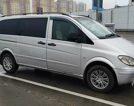Серый Мерседес Вито, объемом двигателя 2.15 л и пробегом 367 тыс. км за 11500 $, фото 5 на Automoto.ua