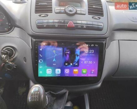 Серый Мерседес Вито, объемом двигателя 2.15 л и пробегом 356 тыс. км за 10800 $, фото 36 на Automoto.ua