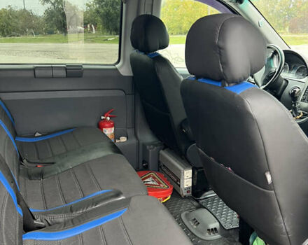 Сірий Мерседес Віто, об'ємом двигуна 2.15 л та пробігом 407 тис. км за 11687 $, фото 9 на Automoto.ua