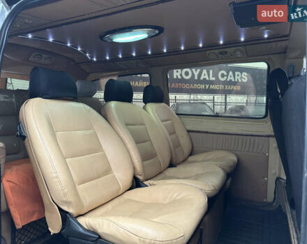 Серый Мерседес Вито, объемом двигателя 2.15 л и пробегом 280 тыс. км за 10999 $, фото 15 на Automoto.ua