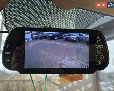 Серый Мерседес Вито, объемом двигателя 2.15 л и пробегом 280 тыс. км за 10999 $, фото 24 на Automoto.ua