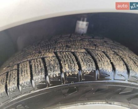 Серый Мерседес Вито, объемом двигателя 2.15 л и пробегом 356 тыс. км за 10800 $, фото 29 на Automoto.ua