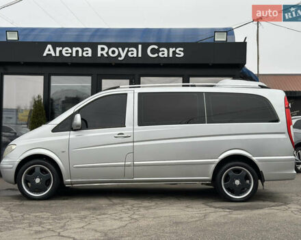 Серый Мерседес Вито, объемом двигателя 2.15 л и пробегом 280 тыс. км за 10999 $, фото 4 на Automoto.ua