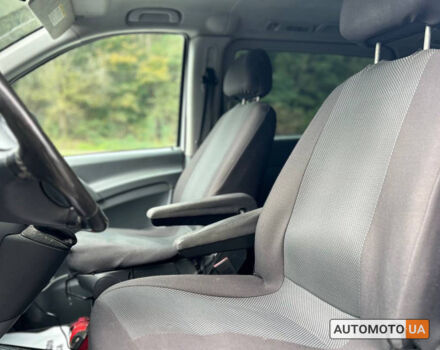 Серый Мерседес Вито, объемом двигателя 3 л и пробегом 478 тыс. км за 11200 $, фото 10 на Automoto.ua