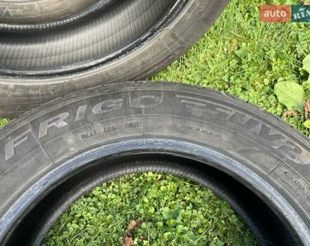 Серый Мерседес Вито, объемом двигателя 2.15 л и пробегом 288 тыс. км за 11500 $, фото 28 на Automoto.ua