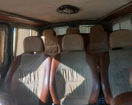 Мерседес Вито 2008 в Черновцах на Automoto.ua Серый Мерседес Вито, объемом двигателя 2.15 л и пробегом 300 тыс. км за 11500 $, фото 9 на Automoto.ua