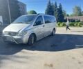 Сірий Мерседес Віто, об'ємом двигуна 2.1 л та пробігом 400 тис. км за 13500 $, фото 1 на Automoto.ua
