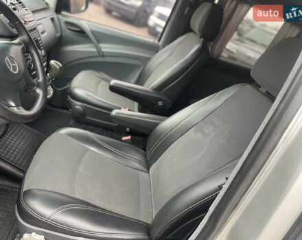Серый Мерседес Вито, объемом двигателя 2.15 л и пробегом 285 тыс. км за 10900 $, фото 24 на Automoto.ua
